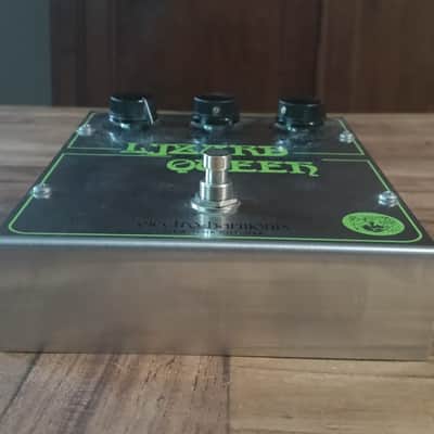 Electro-Harmonix / JHS "Big Box" Lizard Queen Octave Fuzz 2023 - Silver / Green image 5