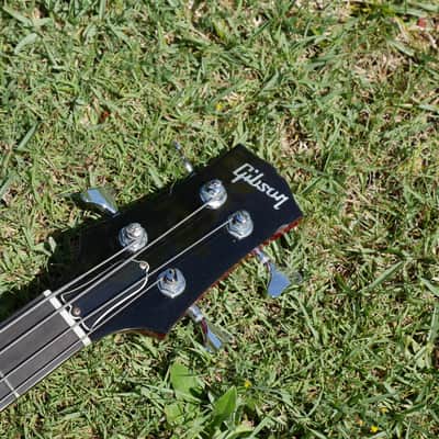 Gibson Les Paul Standard Bass 2005 Sunburst image 5