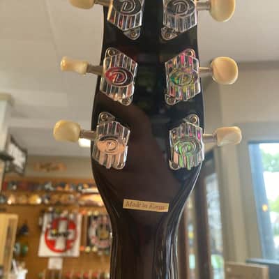 Danelectro DC-3 1998 - 2004 - Burgundy Metalic image 4