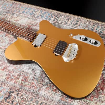 Tao Guitars T-Bucket "J.P.S" - Gold / Black w/ Bucket Bridge. NEW, (Authorized Dealer) image 4