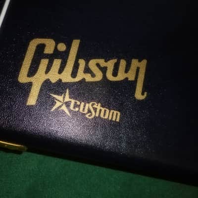 Gibson Les Paul Custom Shop Case Mint New Black/Genuine burgandy velour image 2