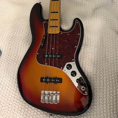Fender Vintera III Early '70s Jazz Bass 3-Color Sunburst image 1