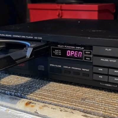 YAMAHA NATURAL SOUND CD PLAYER/MADE IN JAPAN image 6