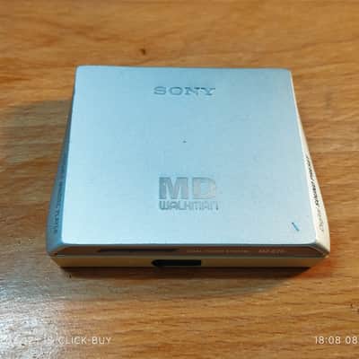 Sony MZ E75 1999 - Sony Walkman portable mini disc player MZ E75 silver working image 3