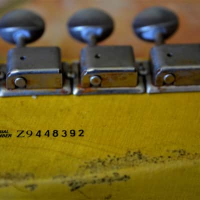 American Fender Custom Telecaster  Standard Relic Blue Sparkle image 12
