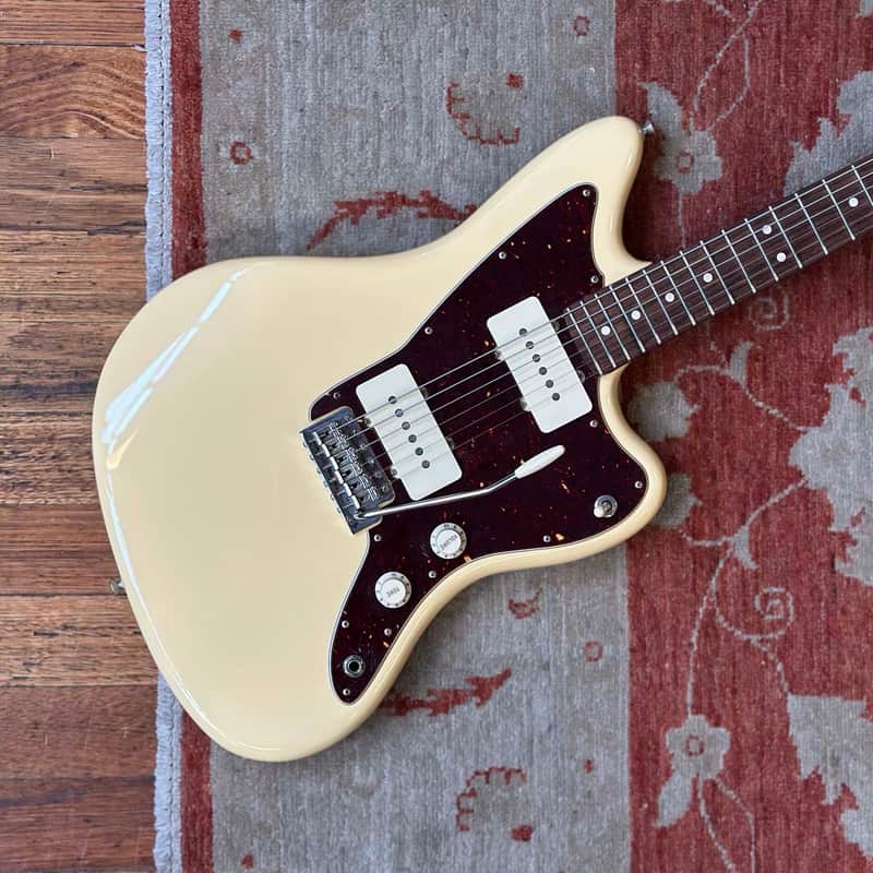 2019 Fender American Performer Jazzmaster - Vintage White