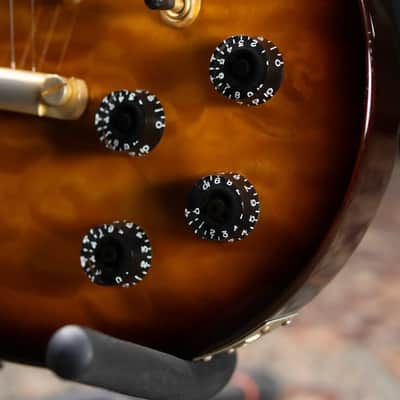 Washburn WI-64DL Electric Guitar - Tobacco Sunburst with Hardshell Case - Used image 13