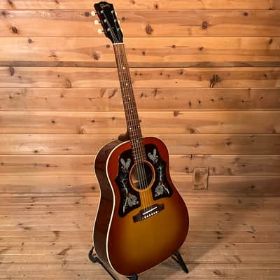 Gibson Margo Price J-45 Acoustic Guitar - Heritage Cherry Sunburst image 2