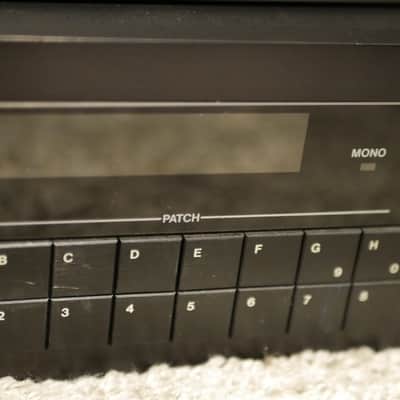 Roland MKS-70 Rackmount Analog Synthesizer 1986 - 1990 - Black with PG-800 Programmer