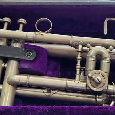 VERY RARE! Martin Handcraft Trumpet 'Dansant Era' Silver Plated Medium Bore 1926-1936 Elkhart, Indiana, USA image 2