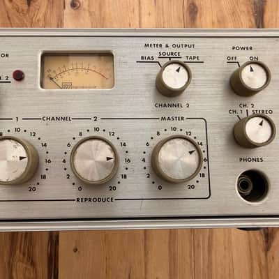 Magnecord 1024 1/4 stereo/dual mono tape-recorder/replicator image 8