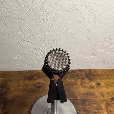Shure Unidyne III SM57 Cardioid Dynamic Microphone 1970s - Black image 3