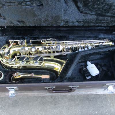 Yamaha YAS-21 Alto Saxophone - brass image 1