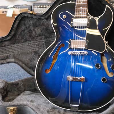 Gibson 2003 ES-135, Gloss Blue-Burst (Pre-Owned) image 4