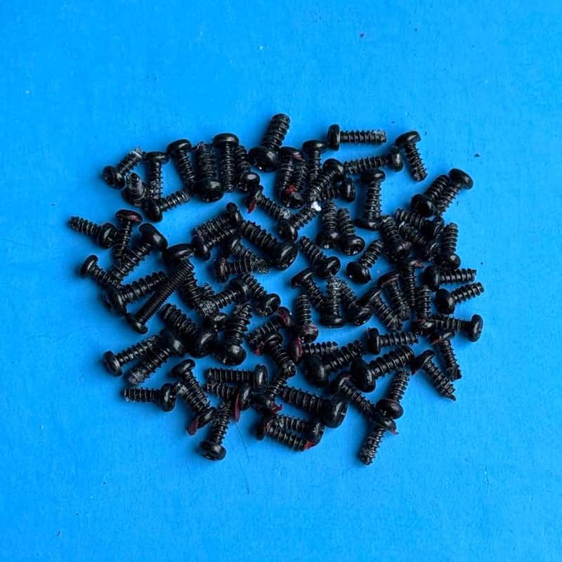 Immagine BEHRINGER UMX610 U-Control MIDI Keyboard Parts: Random Board and Body Screws - 1