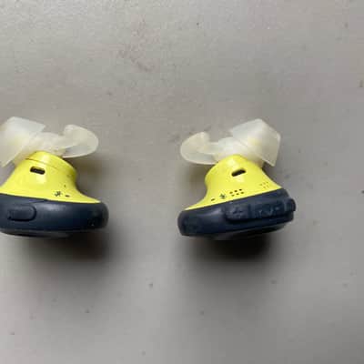 Bose Soundsport Free Wireless Headphones image 5