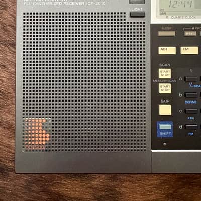 Sony ICF-2010 AIR/FM/LW/MW/SW PLL Synthesized Working No Power Cord image 6