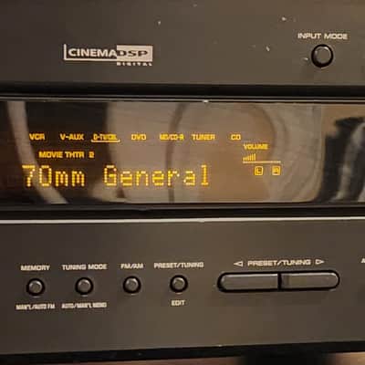 Yamaha Yamaha HTR-5540 A/V receiver with Dolby Digital, DTS, and Dolby Pro Logic II 90s - Black image 2
