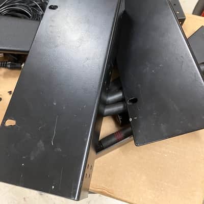 Shure Rack parts, blank panels, more image 3