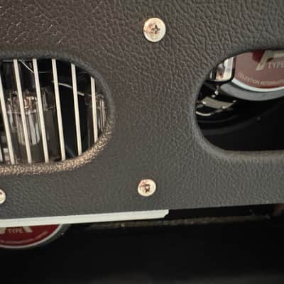 Fender Hot Rod DeVille 212 IV 3-Channel 60-Watt 2x12" Guitar Combo 2018 - Present - Black image 4