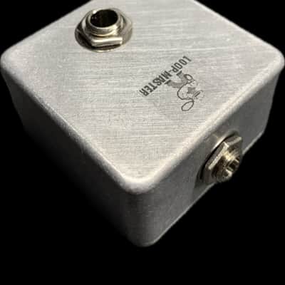 Loop-Master Pedals 1-Way Pedalboard Patch Bay V2 – TS Guitar Cable Junction Box USA Made image 2