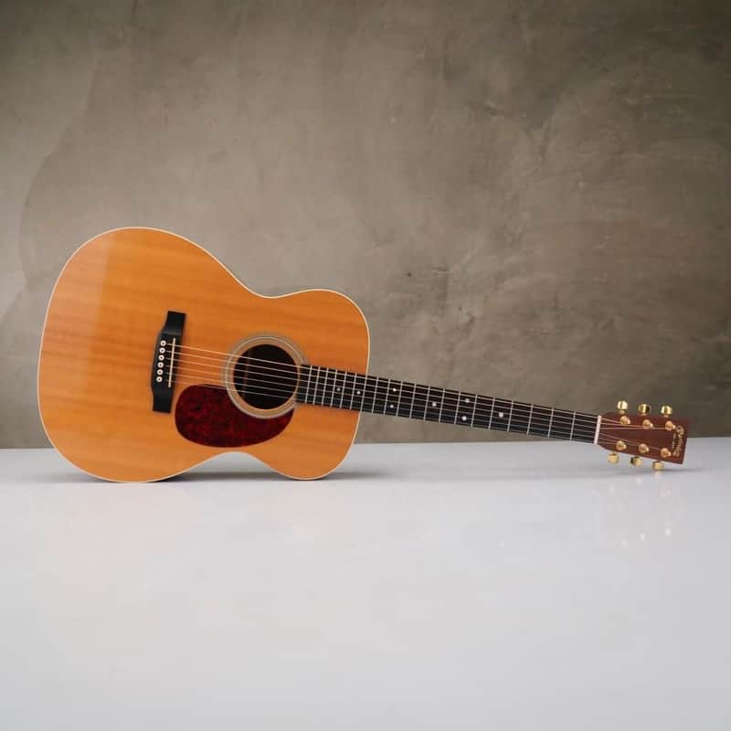 2010 Martin OM-18 Custom w/ Case #58902 image 1