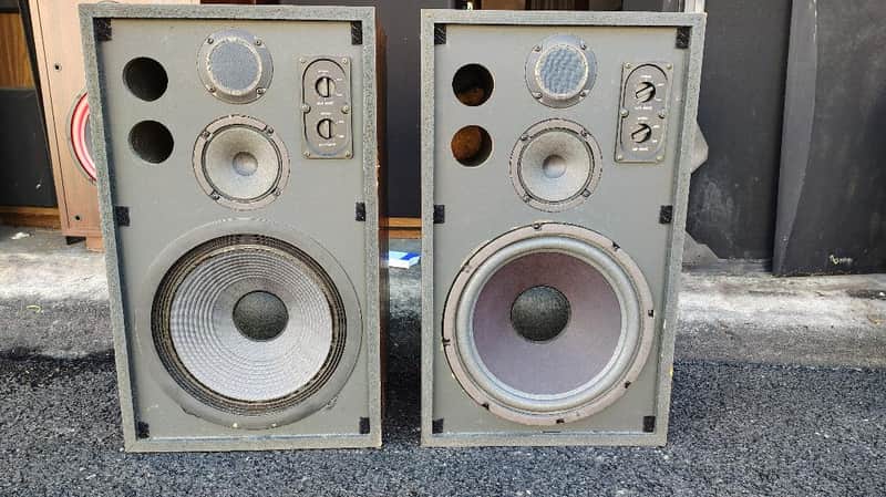Omega 400 speakers in very good condition - 1970's image 1