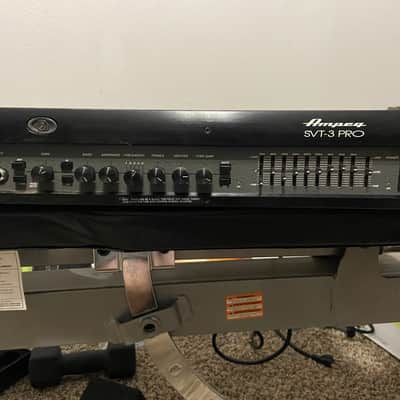 Ampeg SVT-3 PRO 450-Watt Rackmount Bass Amp Head 1999 - 2006 - Black image 1