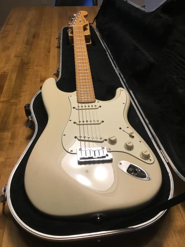 Fender American Deluxe Stratocaster 1999 - 2003 | Reverb