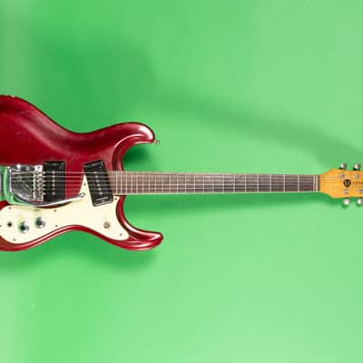 Mosrite Ventures Model 1965 - Candy Apple Red image 3