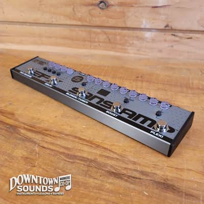 Tech 21 Fly Rig 5 v2 Multi-FX Pedal with Power Supply image 3