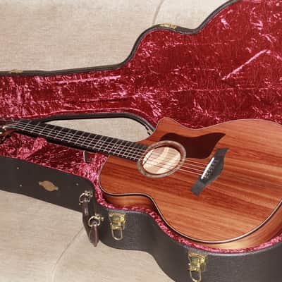 724ce Grand Auditorium / V-class Acoustic-Electric Guitar - Natural Hawaiian Koa image 24
