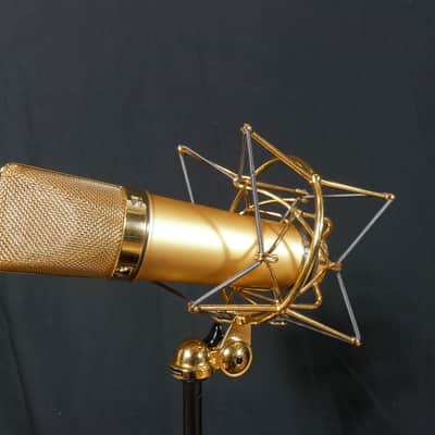 Neumann U 87 GOLD 70th Anniversary Edition 24k Gold-Plated image 10