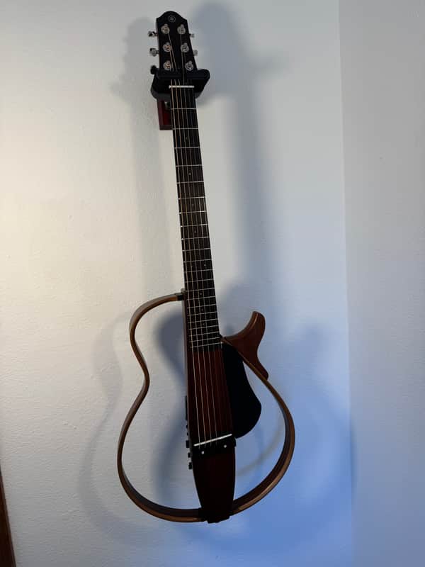 Yamaha SLG200S