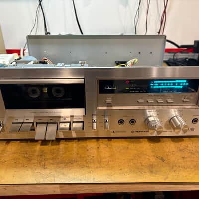 Pioneer CT-F650 4-Track Stereo Cassette Tape Deck 1979 - 1981 - Silver image 6