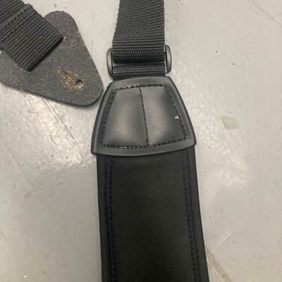 Fender Padded Strap guitar - Black image 2