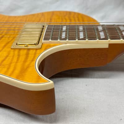 Gibson Nighthawk night hawk Guitar with Case 1995 image 16