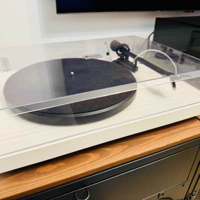 Immagine Pro-Ject Debut III Rare Vintage MINT Turntable Tested Working White Warranty - 20