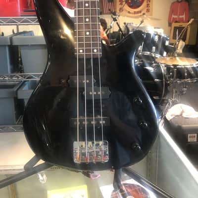 Yamaha 4string bass 2018? Black image 1