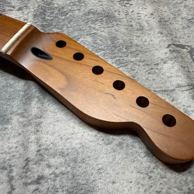 BMC Guitar Neck Tele® Telecaster® 22 Fret Roasted Maple With Maple Fingerboard Nitro Lacquer Rounded Fret Ends 9.5 Radius Stainless Steel Frets.   (TN101) image 2