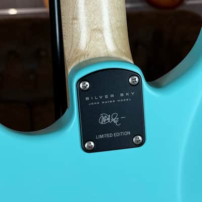 PRS Silver Sky John Mayer Signature RW Limited Edition 2026 (USA) - Wild Blue - incl. Gigbag image 9