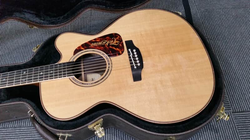 Takamine P7JC Pro Series 7 Jumbo Cutaway Acoustic/Electric Guitar Natural Gloss image 1