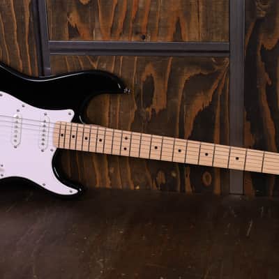 Squier Sonic Stratocaster Black image 12