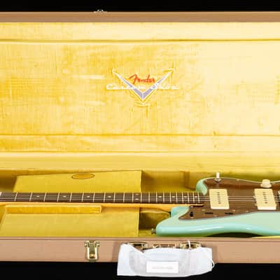 Fender Custom Shop 1962 Jazzmaster Time Capsule Finish Painted Matching Headstock Daphne Blue (478) image 8