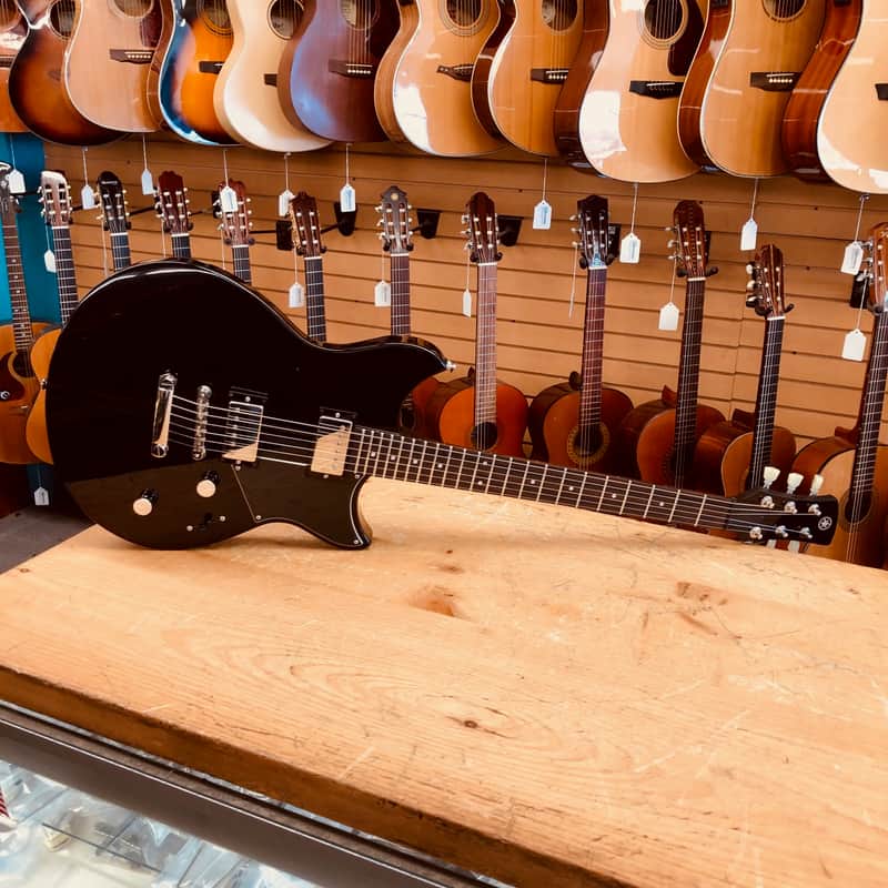 Yamaha Revstar RSE20 Electric Guitar image 1