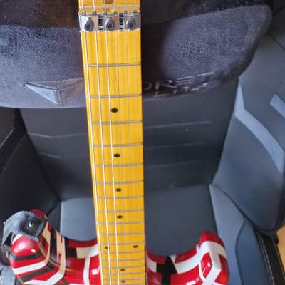 EVH frankenstrat Replica image 2