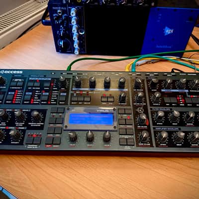 Access Virus TI Desktop Digital Synthesizer 2000s - Black