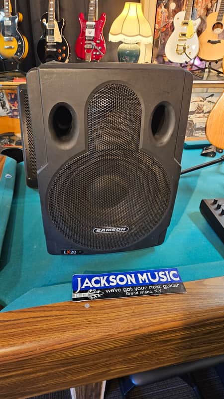Samson EX20 200 Watt Powered Speaker image 1