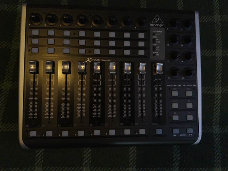 Behringer X-TOUCH COMPACT Universal DAW Control Surface 2015 - Present - Standard image 1