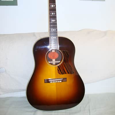Gibson Advanced Jumbo Luthier's Choice 2002 Brazilian Rosewood 2002 Sunburst image 2